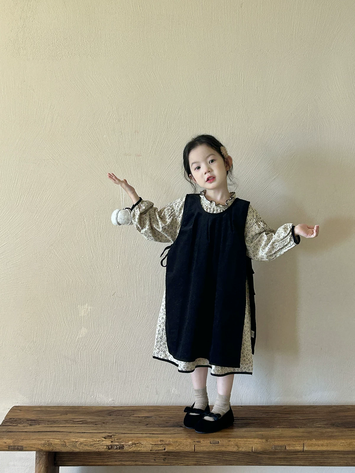 Girls Korean Style Dress Set - Pinafore and Floral Dress