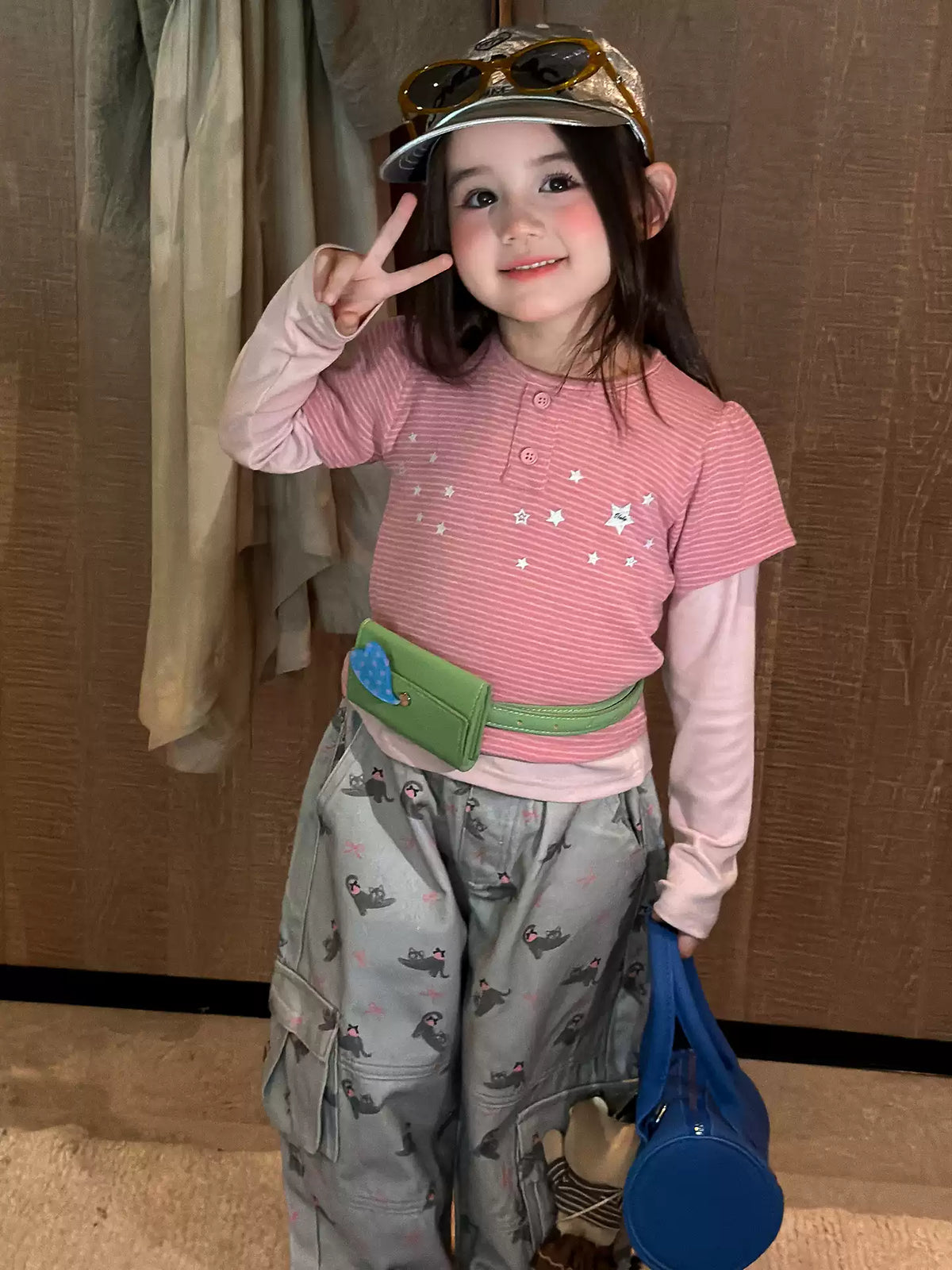 Girls Striped Star Tee Two-Piece & Cartoon Cargo Pants Set - Autumn Mix & Match