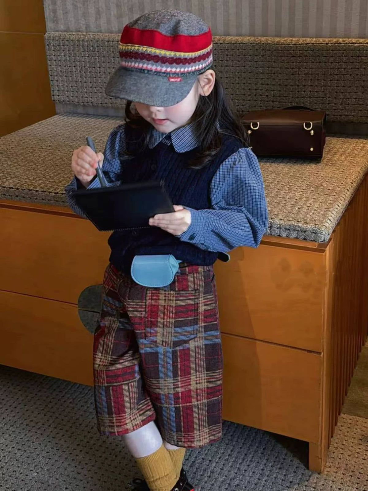 Girls Plaid Layer-Look Shirt & Capri Pants Set - Korean Autumn