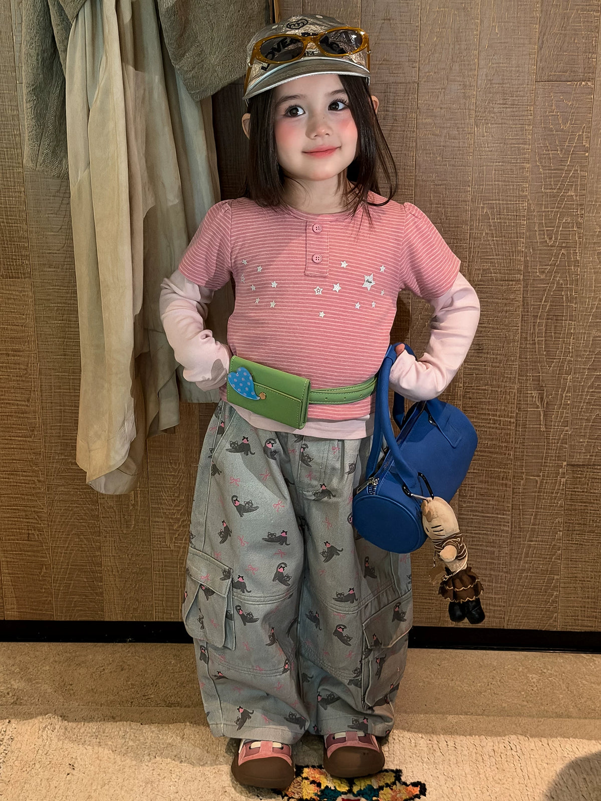 Girls Striped Star Tee Two-Piece & Cartoon Cargo Pants Set - Autumn Mix & Match