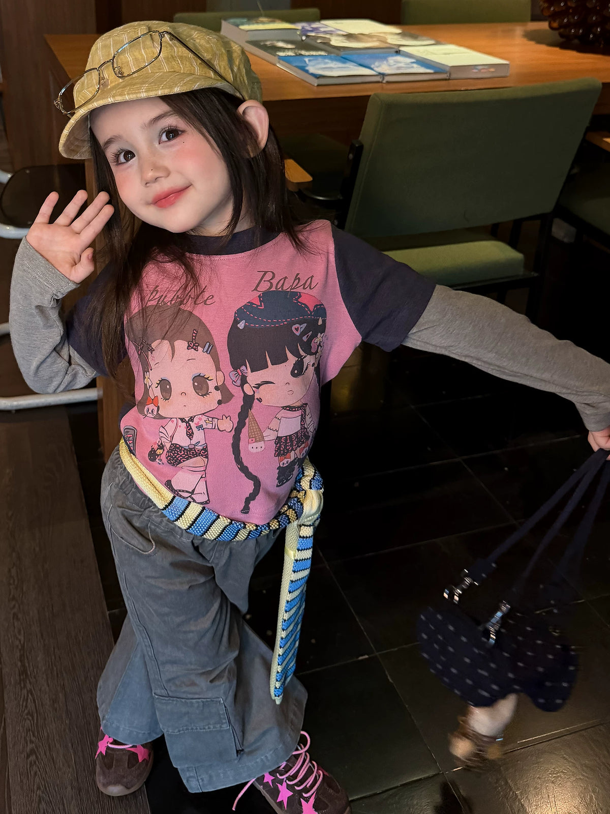 Girls Cartoon Tee & Cargo Flare Pants Set - Korean Autumn