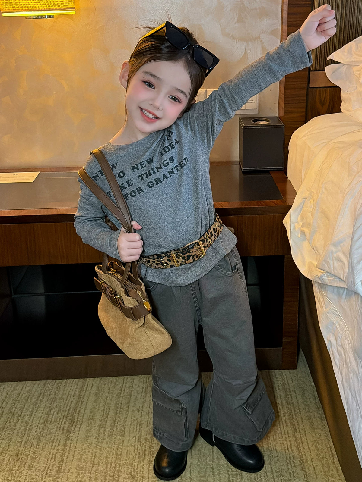 Girls Long-Sleeve Tee & Cargo Flare Pants Set - Korean Autumn Two-Piece