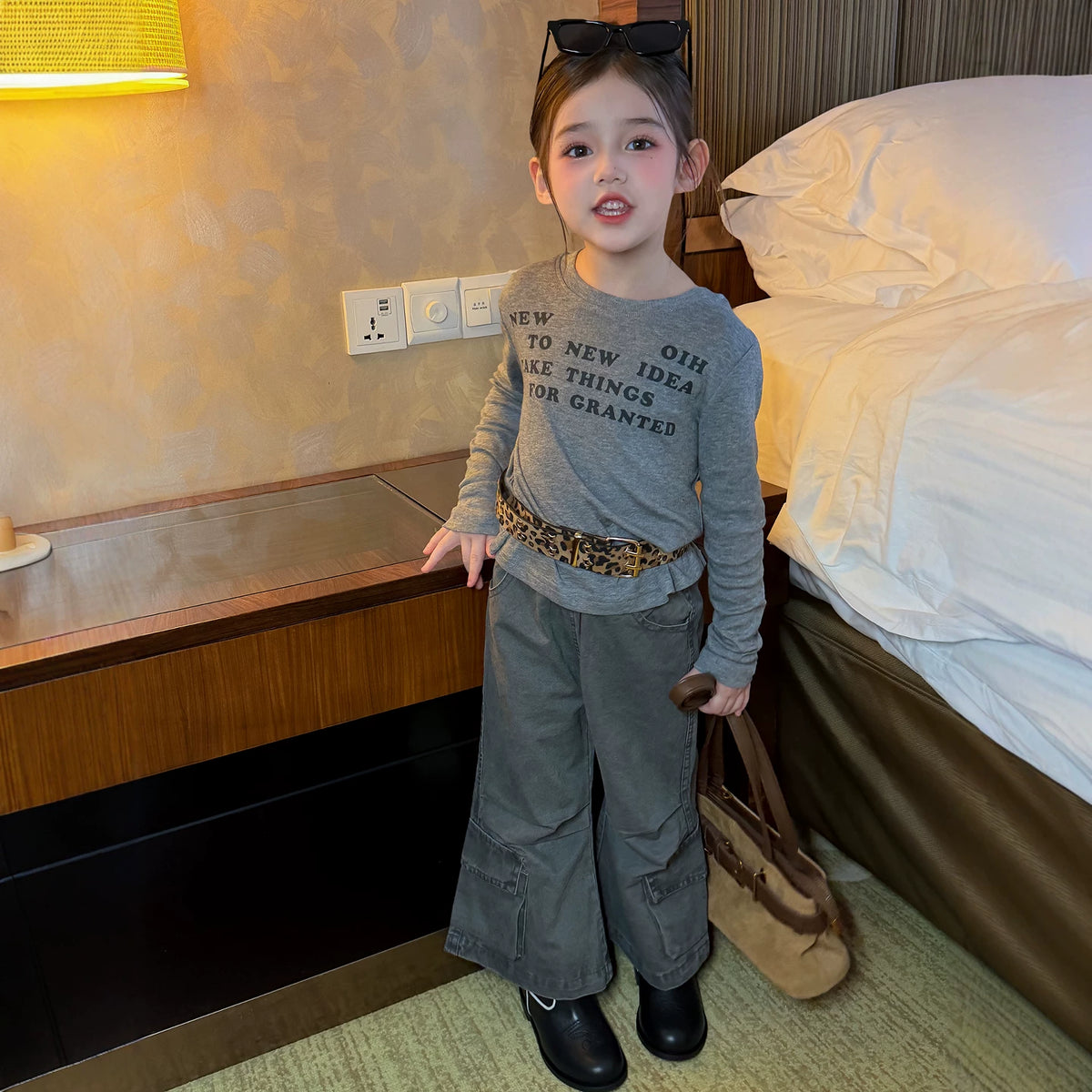 Girls Long-Sleeve Tee & Cargo Flare Pants Set - Korean Autumn Two-Piece